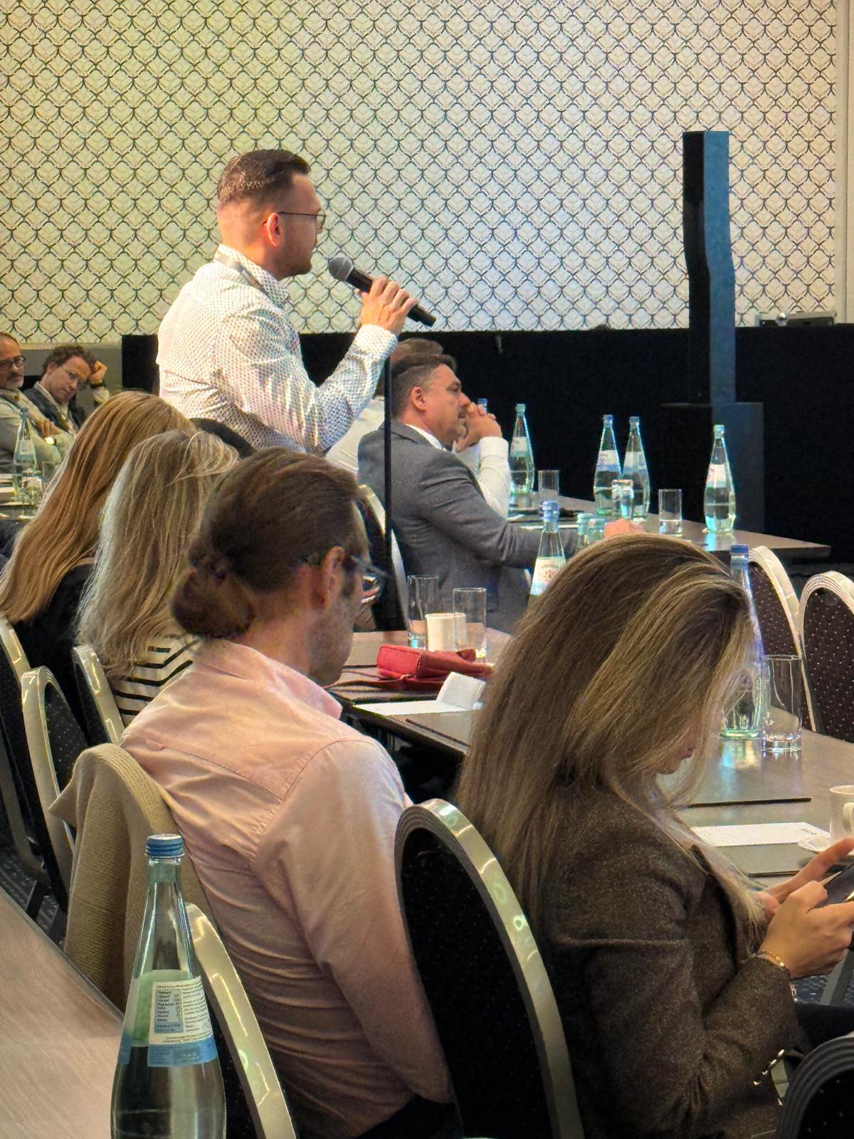 DAHLHAUSEN CZ na 2nd DynaMesh® International Pelvic Floor Masterclass v Düsseldorfu – obrázek 2