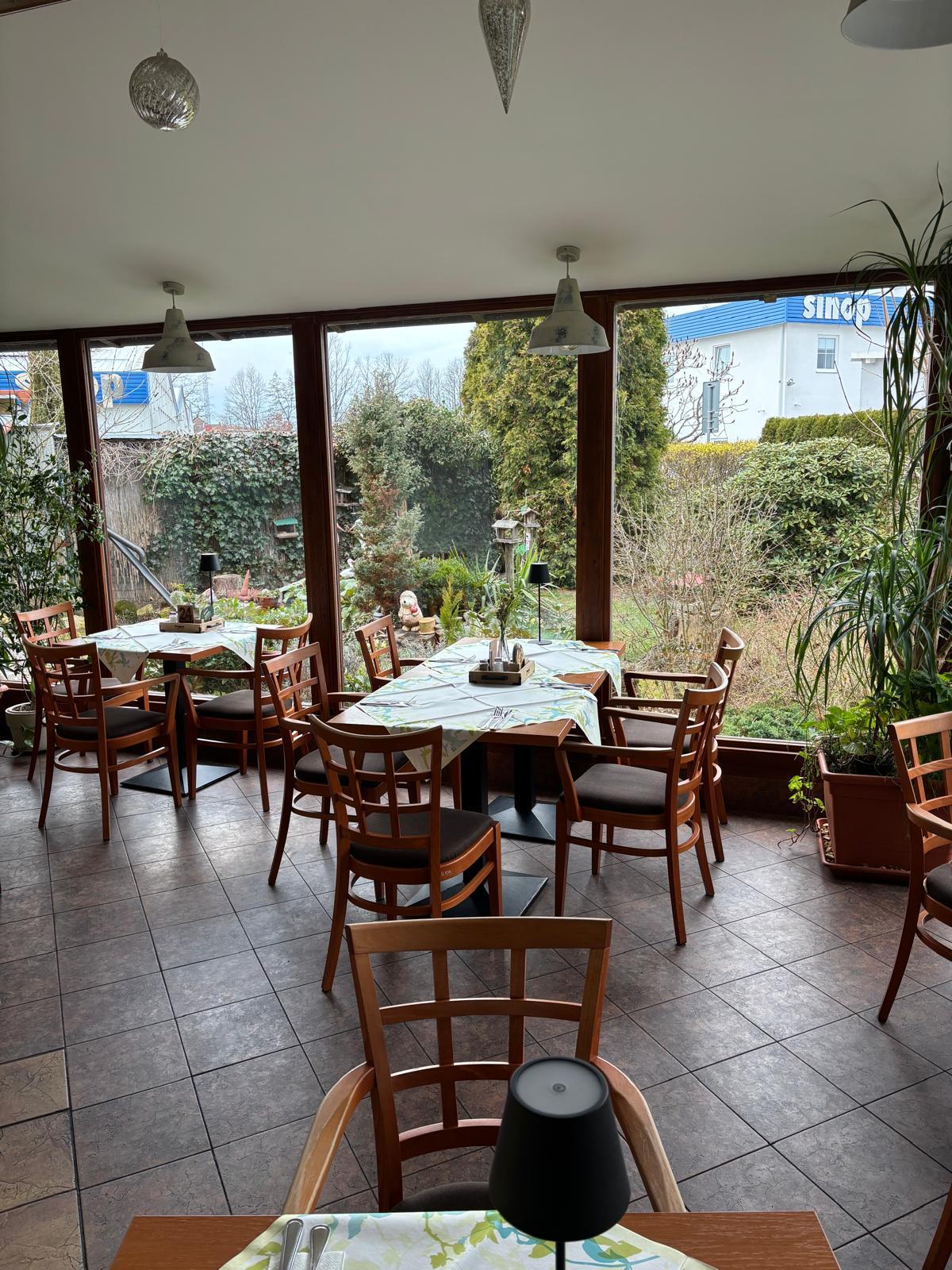 Restaurace a penzion Pegast 14