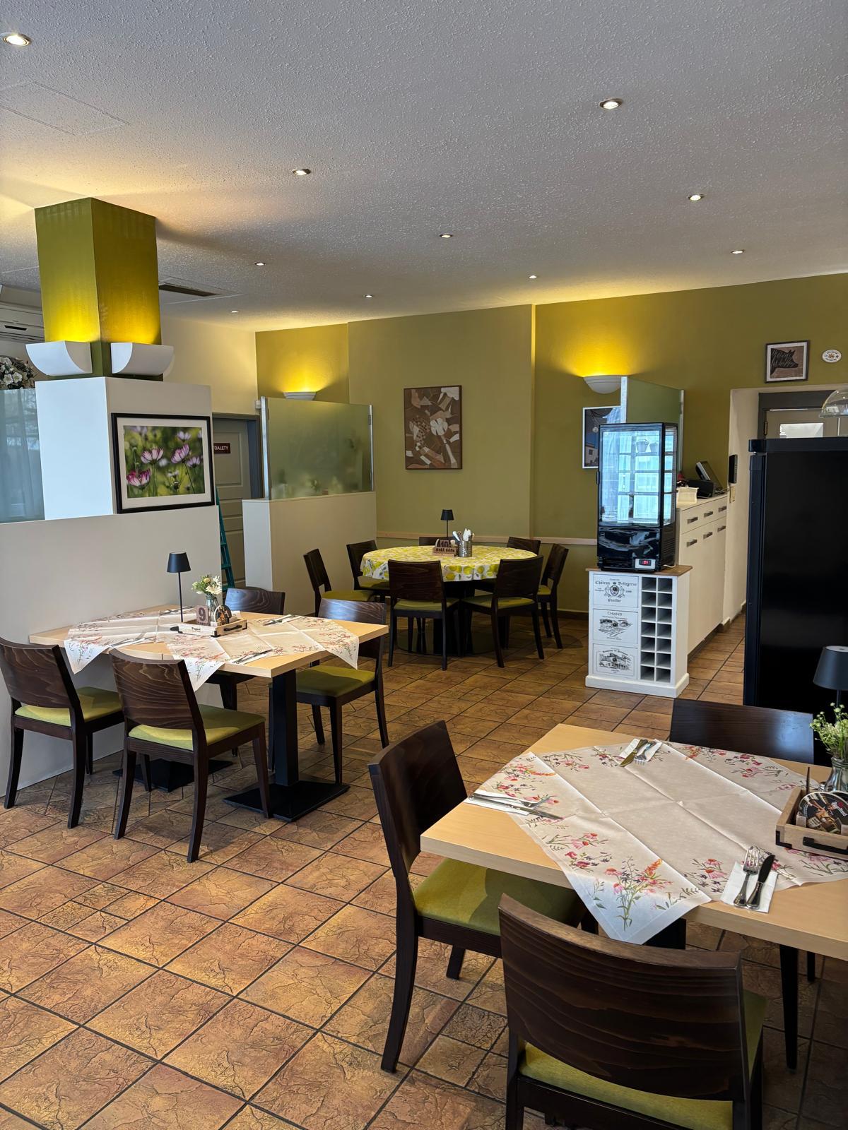 Restaurace a penzion Pegast 16